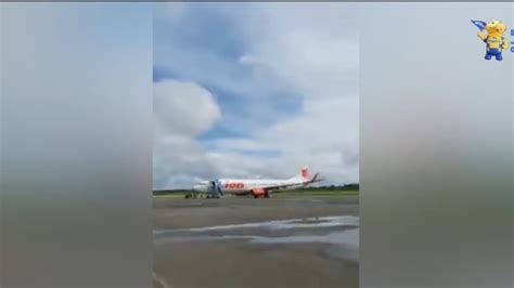 Pesawat Lion Air Tabrak Garbarata Bandara Merauke Penumpang Gagal