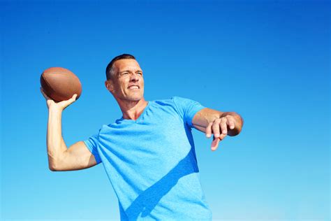 5 Tips For Faster Rotator Cuff Surgery Recovery New York Bone And Joint