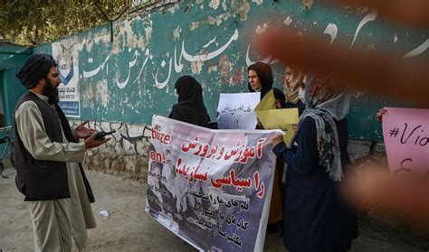 Taliban Disperse Women Protesters With Gunfire In Kabul World DAWN