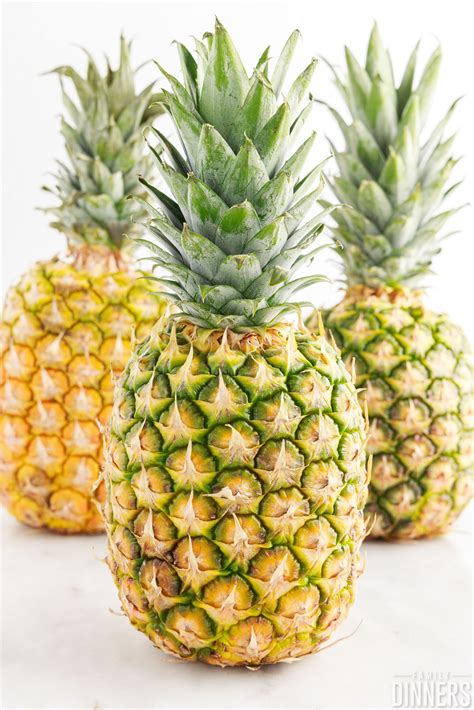 How To Tell If A Pineapple Is Ripe - Family Dinners