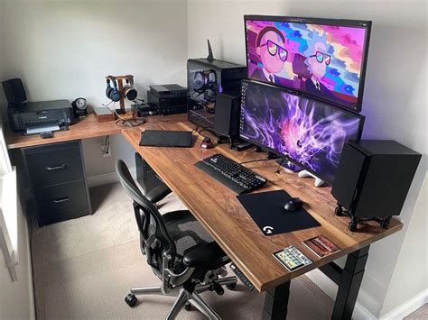 6 965 Likes 47 Comments CDS Clean Desk Setup Clean Desk Setup