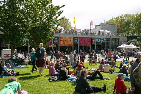 Northwest Folklife - Small Festivals in the USA, Canada & North America