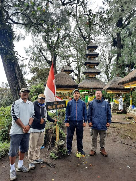 PERMATA PIKIRAN Peta Jalur Mendaki Pucak Mangu Gunung Catur Dari