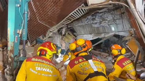 台湾地震亲历者：女邻居逃生后折返救猫，受困不幸遇难凤凰网视频凤凰网