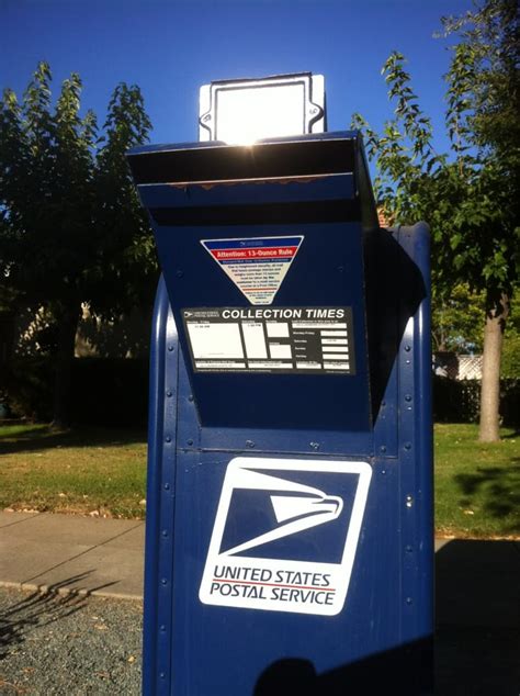 Usps Blue Mail Box Post Offices 688 S L St Livermore Ca Yelp