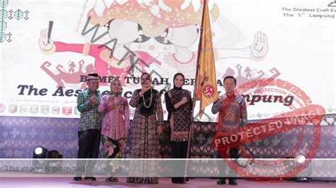 Dakranasda Pringsewu Raih Stan Kabupaten Kota Terbaik Lampung Craft