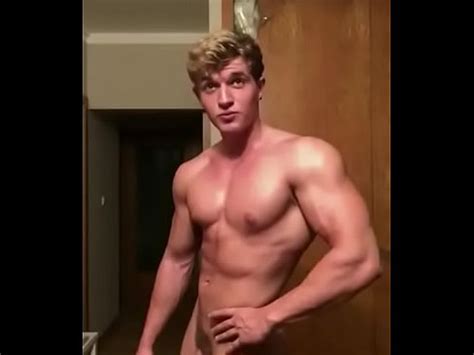 Hunk Boy Show Off And Jerkoff XVIDEOS