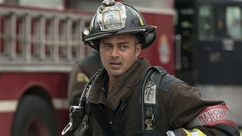 Chicago Fire Taylor Kinney S First Major Tv Was Worlds Apart From Kelly Severide Take A Look