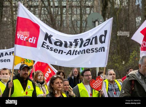 Gemeinsame Demonstration Von Fridays For Future Und Ver Di