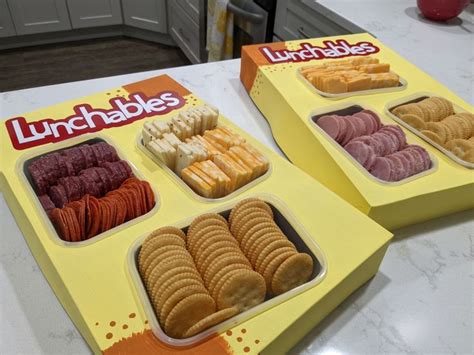 Cristin Creates A Nostalgic 90s Party With Lunchables