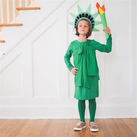 No Sew Diy Statue Of Liberty Kids Costume Diy Costumes