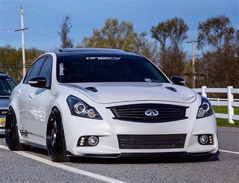 Infiniti G37 Sedan 2012