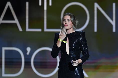 7 Potret Cantik Alexia Putellas Peraih Women S Ballon D Or 2021