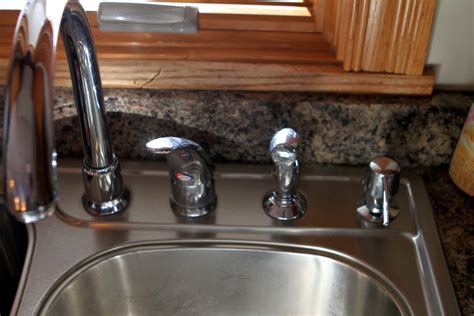 Moen 7400 Kitchen Faucet Repair Kit