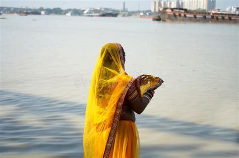 Married Women Praying At Kolkata Ganga Ghat During Chhath Puja Festival