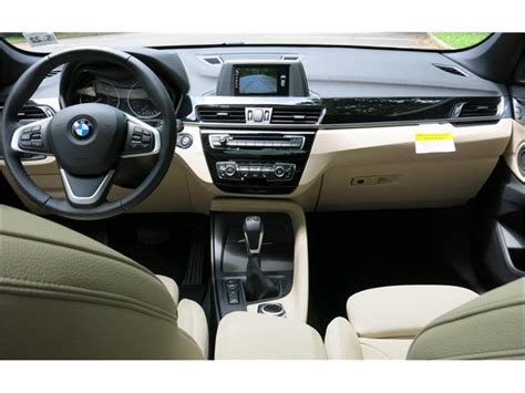 2022 BMW X1: 172 Interior Photos | U.S. News