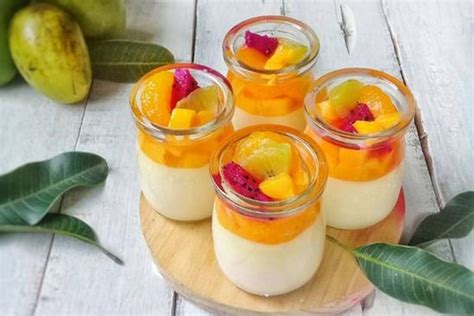 Resep Puding Sutra Topping Buah Dan Regal Untuk Penyemangat Hari