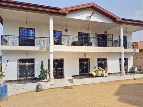 Villa For Sale In Yaound In The Nkoabang District House For Sale In