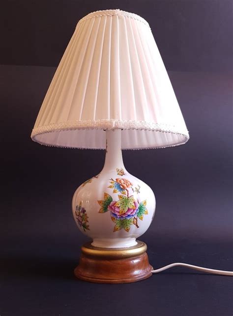 Herend Große Queen Victoria Lampe 42 cm Porzellan Catawiki