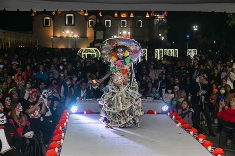 Desfile De Catrinas Ofrendas Y Arte Inauguraron Las Celebraciones De