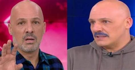 Κι ένας gay Μίλησε ανοικτά για την ομοφυλοφιλία του ο Νίκος Μουτσινάς