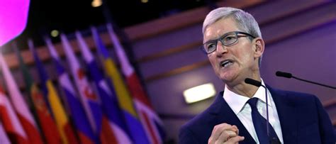 Apple CEO Tim Cook Thanks God For Making Him Gay The Daily Caller