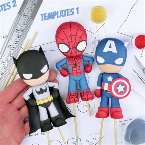 Pin By Laura Nextle On Princesas Y Superheroes Superhero Cake