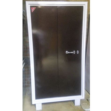 2 Door With Locker 55 Feet Brown Mild Steel Almirah 4 Shelves