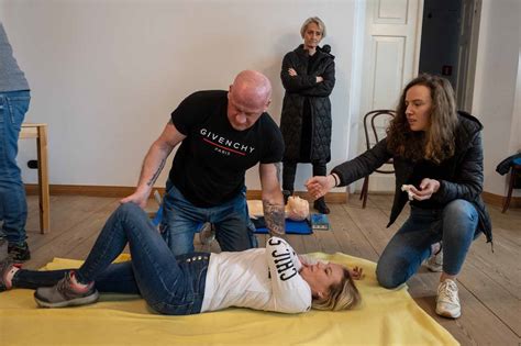 Pre Medical First Aid Training For Museum Employees Muzeum Wsi