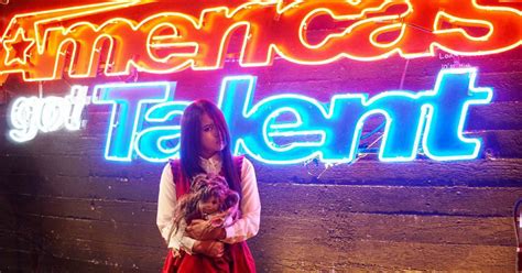 Lolos Audisi America S Got Talent The Sacred Riana Sukses Bikin