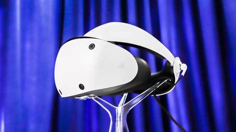 Sony Orders 2 Million Playstation Vr 2 Headsets Report Says Cnet