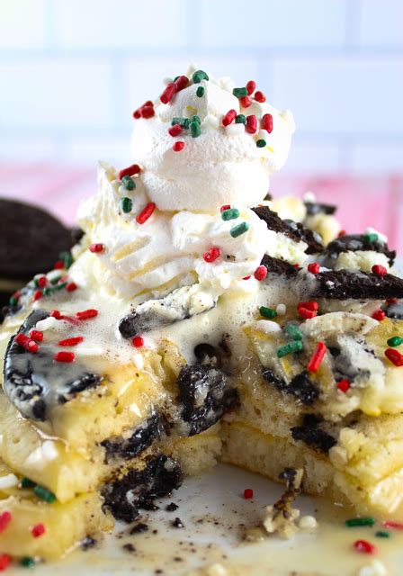 Recipe: Copycat IHOP Oreo Pancakes - The Food Hussy