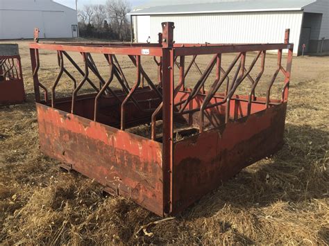 The Hay Mizer Bale Feeder Bigiron Auctions