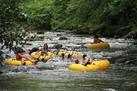 6 Best Natural Lazy Rivers For Tubing In North Carolina Artofit