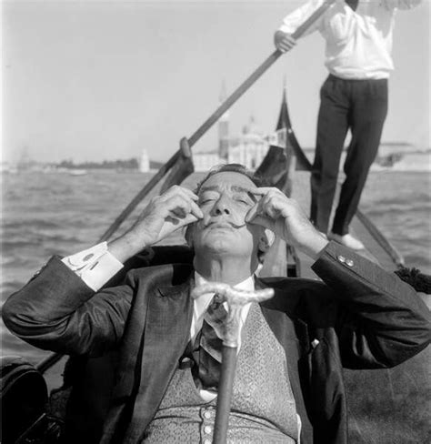 THE ARTIST PAINTER SALVADOR DALI IN GONDOLA VENICE 1961 Poster