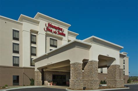 HAMPTON INN & SUITES PRATTVILLE - Prices & Hotel Reviews (AL)