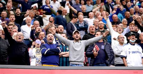 Watch Leeds United Fans Sing Over Solskjaer Interview After Man Utd Clash Planet Football