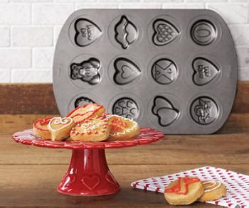 Wilton Valentine Cookie Pan Baking Bites