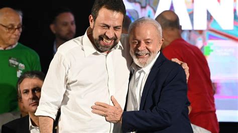 Lula tenta emplacar Boulos como pai de família durante campanha