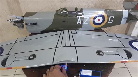 Aeromodelo Spitfire Trem De Pouso Retratil YouTube