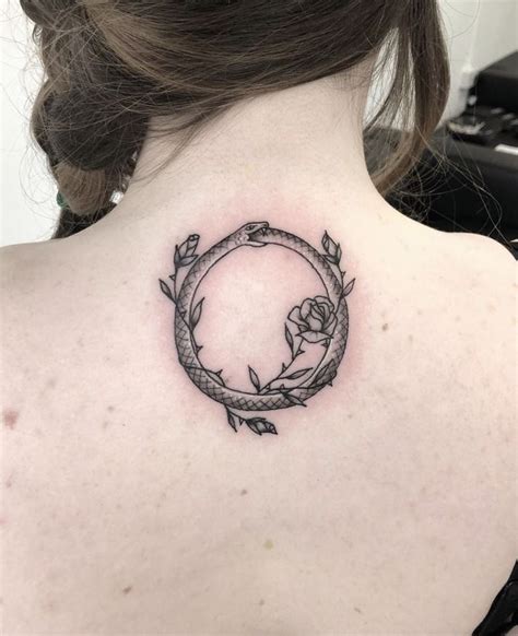 Tatuagem Ouroboros Inspira Es Para Uma Tattoo Cheia De Significado