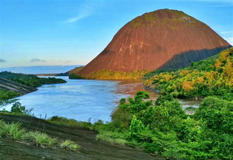 Lugares Turísticos de Puerto Inírida Guainía Colombia Colombia