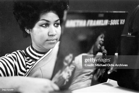 Aretha Franklin Lady Soul Photos and Premium High Res Pictures - Getty ...