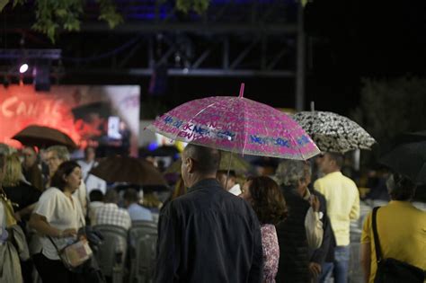 La Lluvia Irrumpe En El Festival Nacional De Cante Flamenco De Og Jares