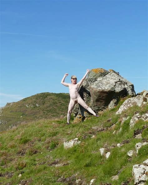 British Milf Naked In A Beauty Spot Pics XHamster