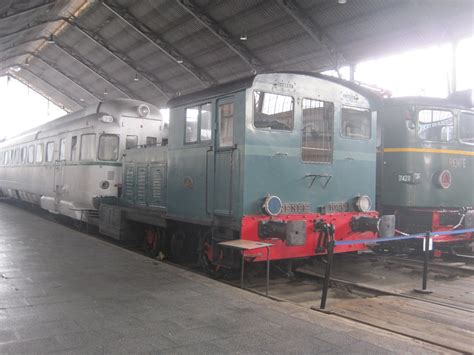 RENFE Class 302 Red Nacional de los Ferrocarriles Españoles Spanish