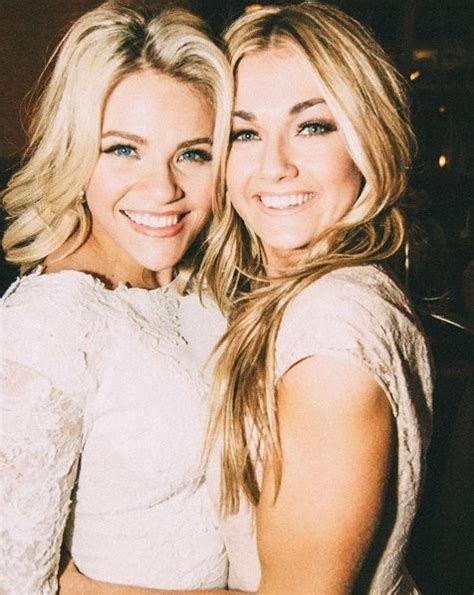 Witney Carson And Lindsay Arnold Dancing With The Stars Pros Lindsay