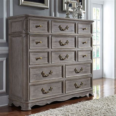 Simply Charming Master Chest By Pulaski Furniture Furniturepick