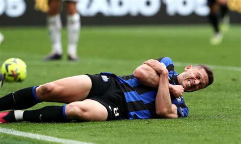 Inter il gol può costare caro a Gosens le ultime sulle condizioni