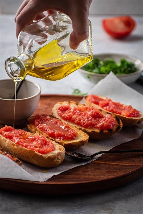 Pan Con Tomate Recipe Spanish Bread And Tomatoes Tapas